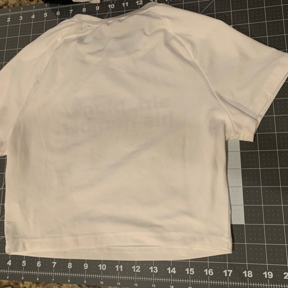 NWOT Shein “Siri block his number” crop top size 6 - Picture 2 of 2